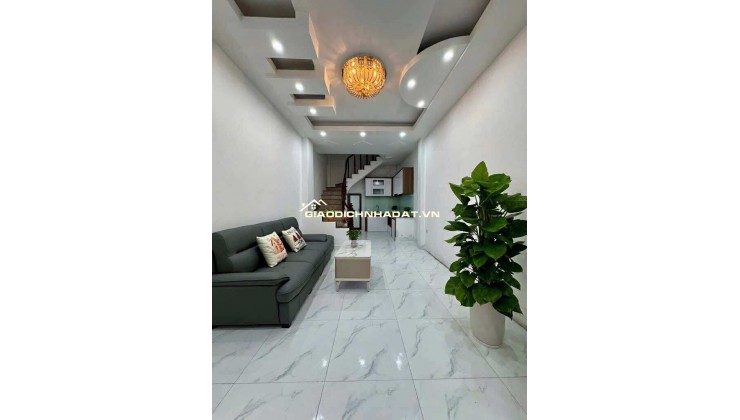 Nguyễn Đức Cảnh - Trương Định Nhà Dân Xây Lô Góc Thoáng Sáng Ngõ Thông Rộng 6 Tỷ